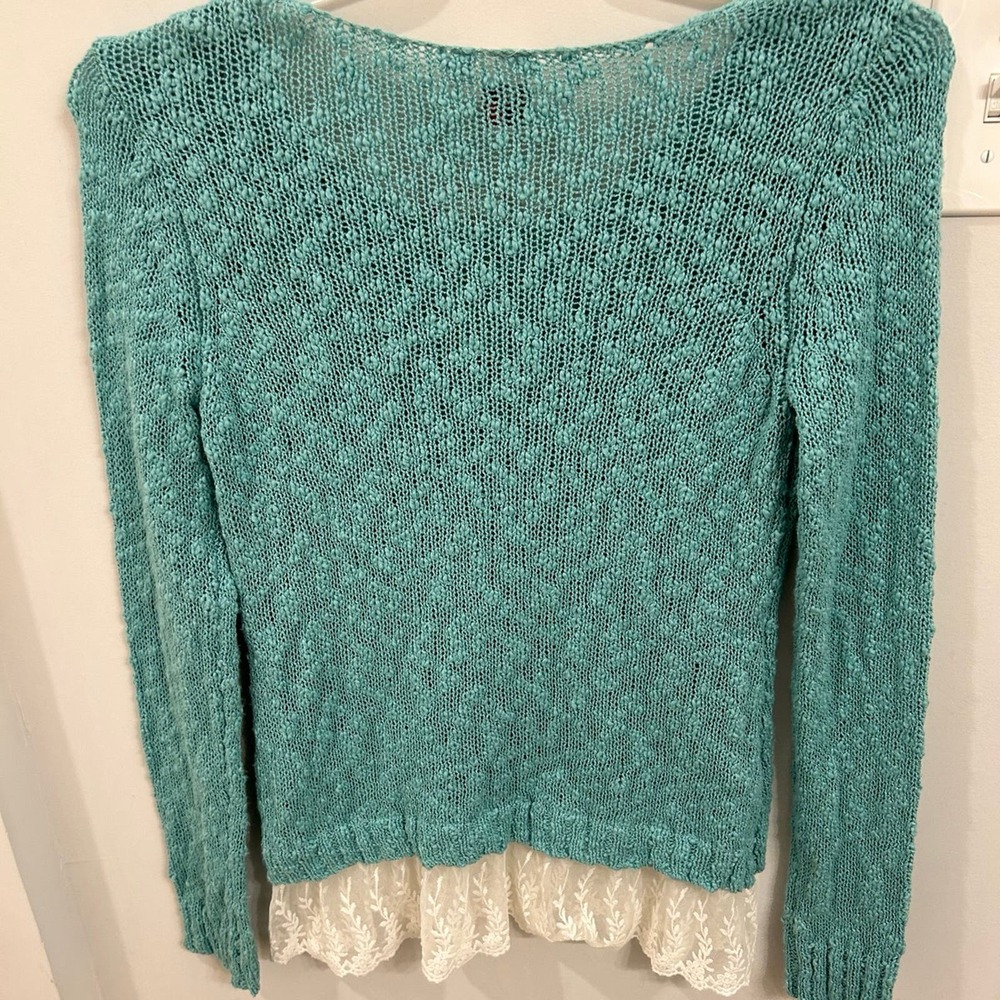 Sweater - Picture 2 of 4